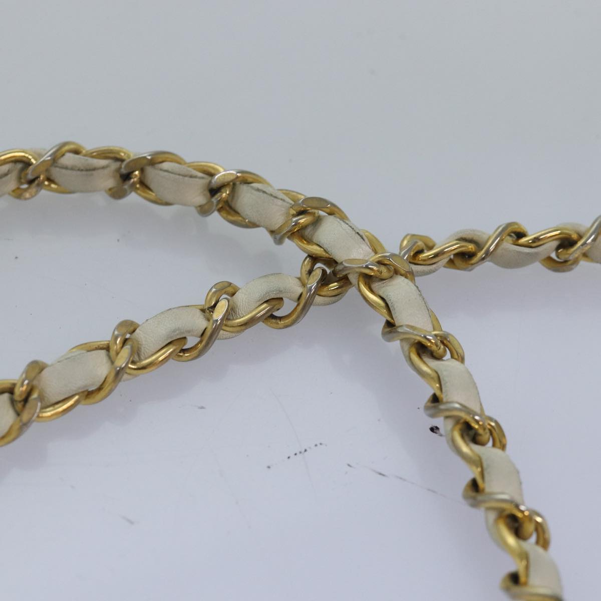 CHANEL Matelasse Chain Shoulder Bag Leather White CC