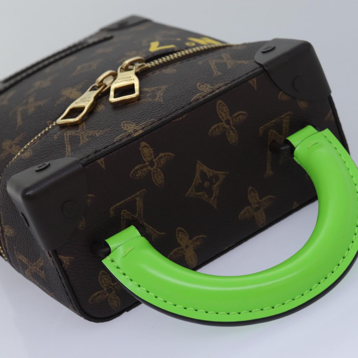 Louis Vuitton Monogram Vertical Box Shoulder Bag M59664 LV