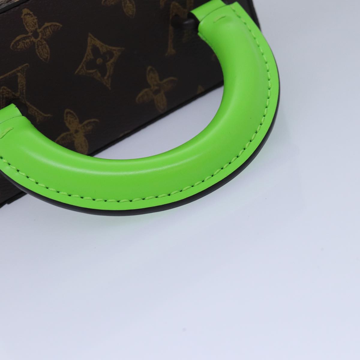 Louis Vuitton Monogram Vertical Box Shoulder Bag M59664 LV