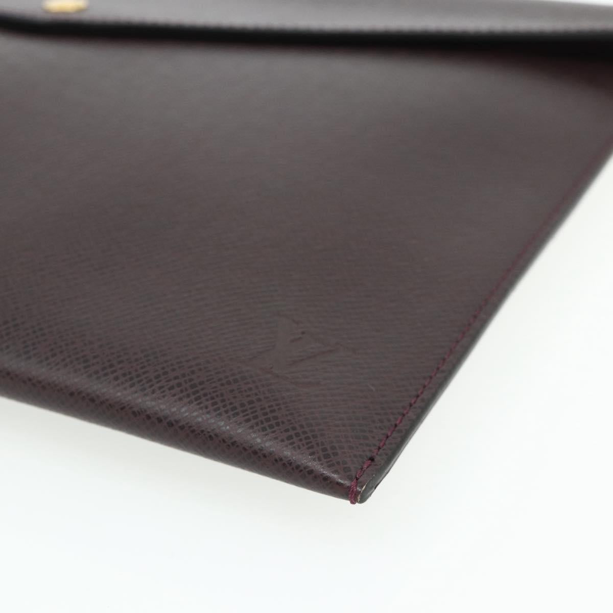 Louis Vuitton Taiga Document Case Acajou M99087 LV
