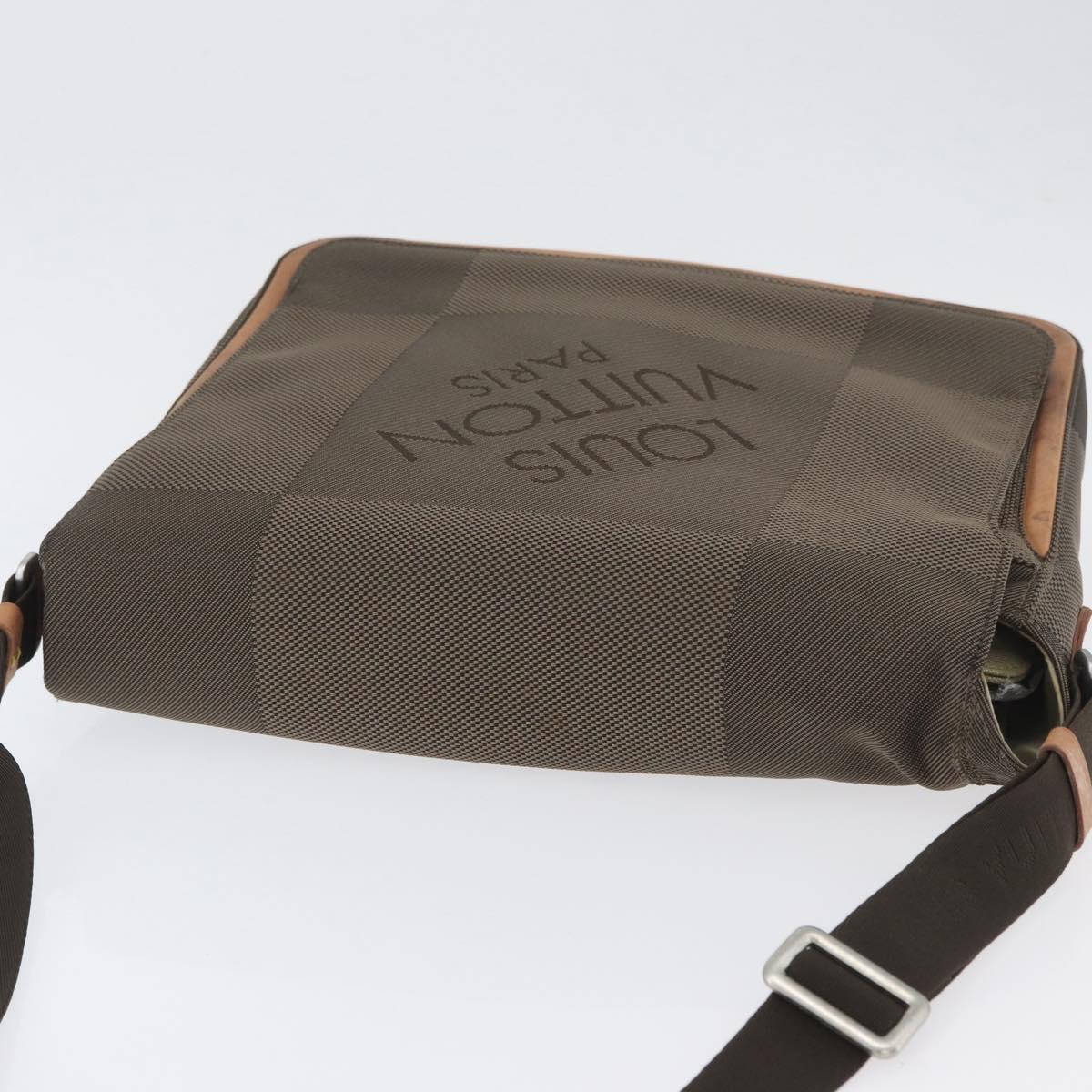Louis Vuitton Damier Geant Messager Shoulder Bag Tail M93030 LV