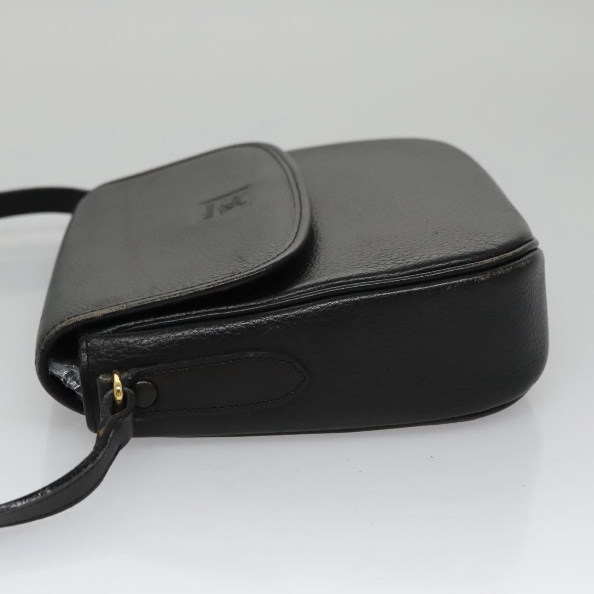 Burberrys Shoulder Bag Leather Black