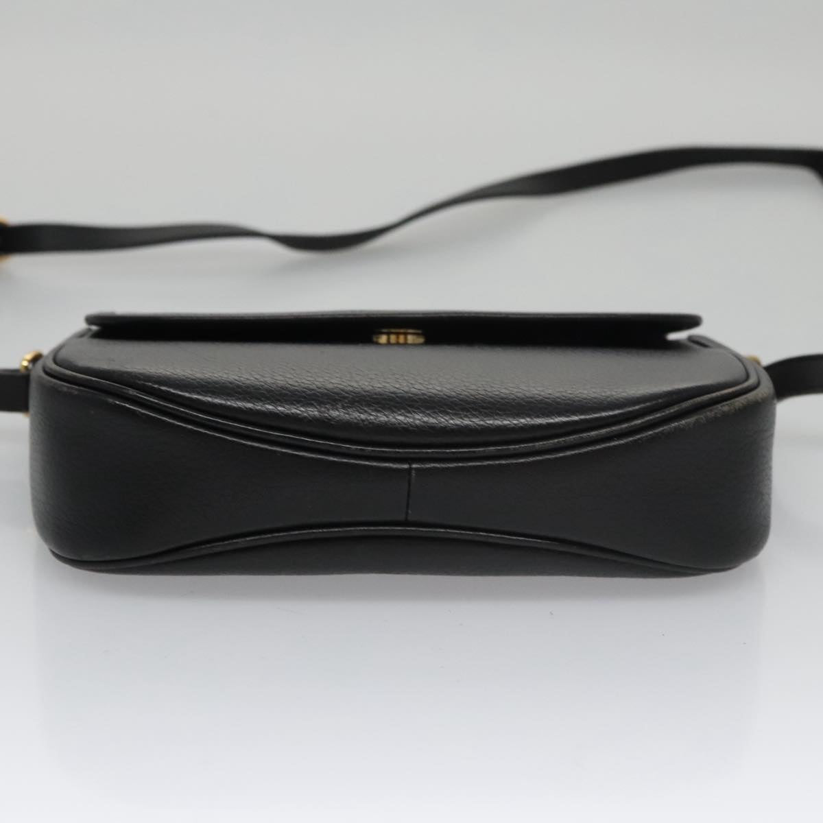 Burberrys Shoulder Bag Leather Black